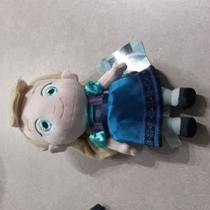 BNWT Disney Store Young Frozen Elsa Big Head 12 inch Plush doll